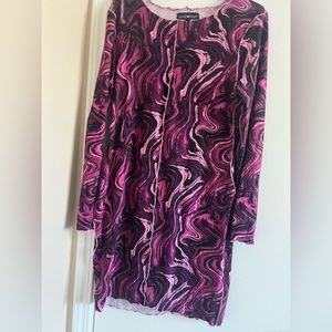 Very pretty never worn